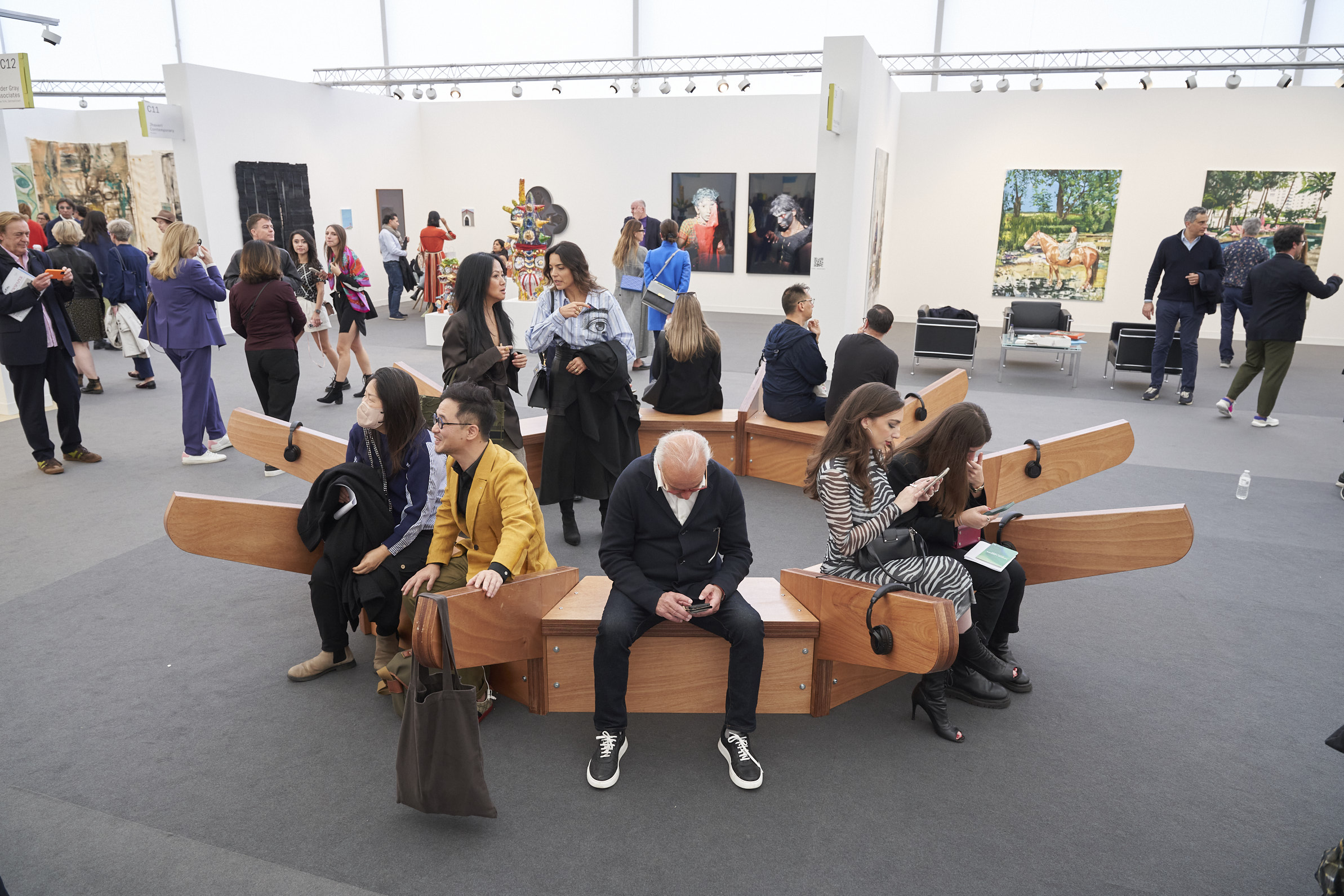 Waiting With {Sonic Support}