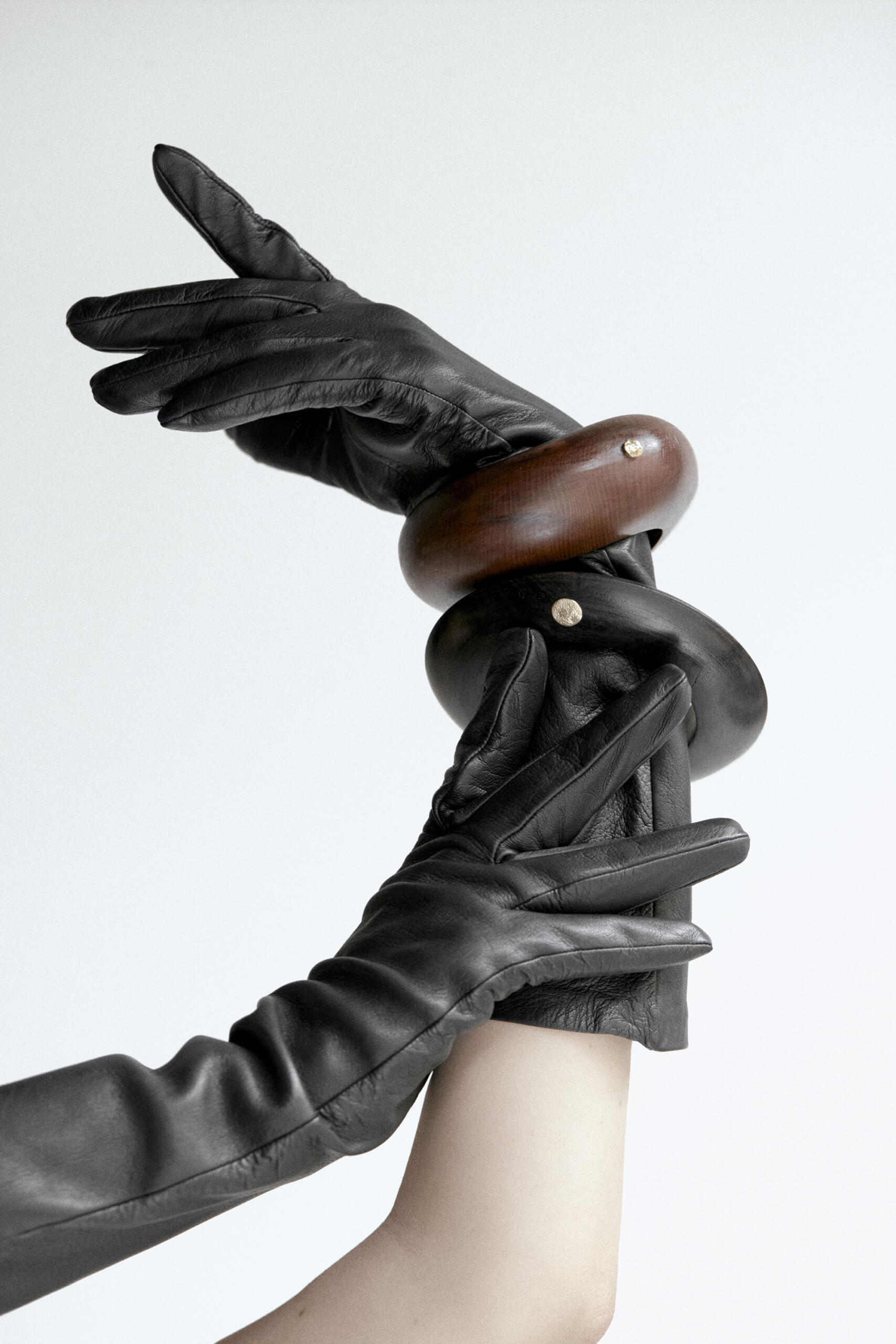 Cuff & Globe