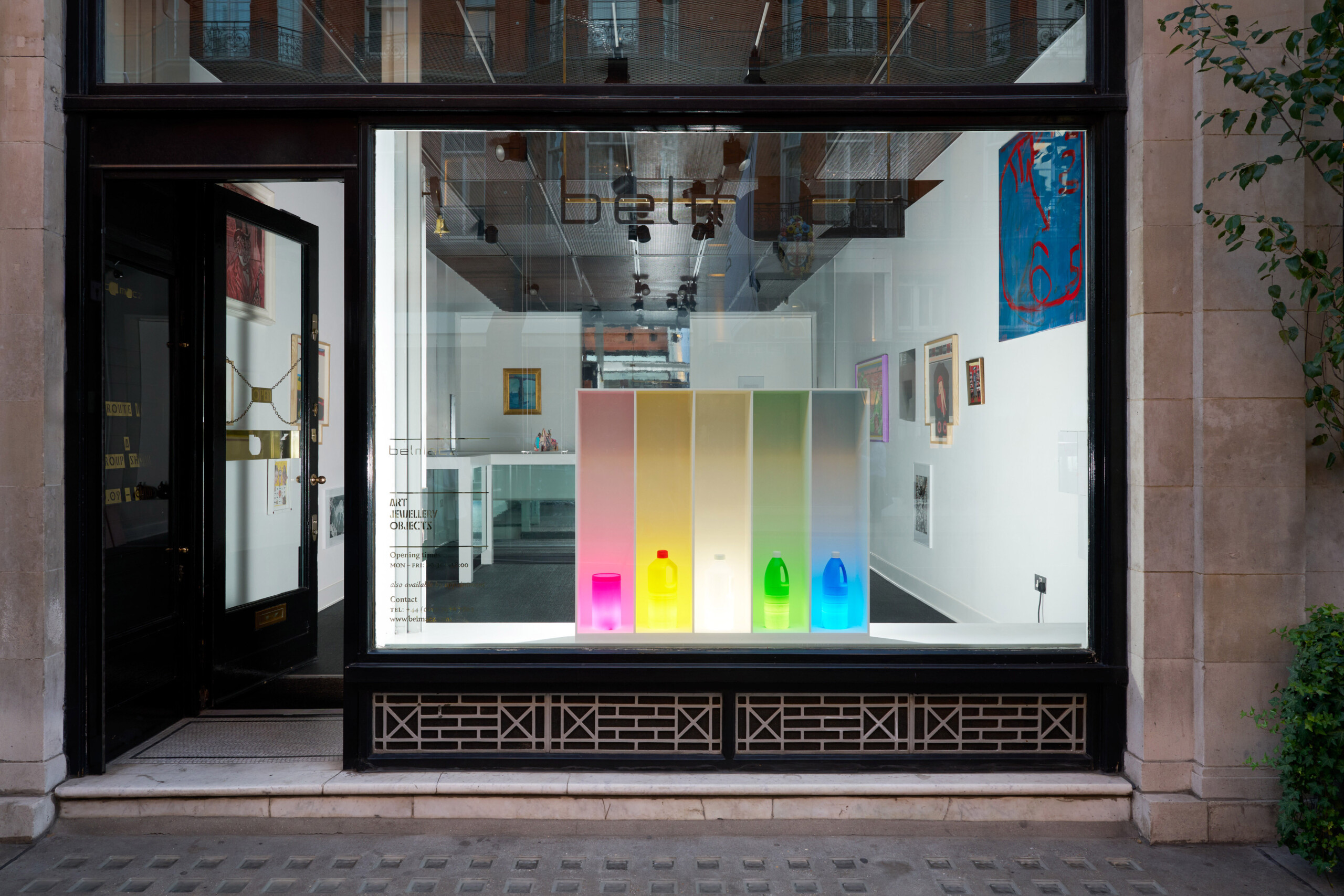 Installation view, Route 19 a LR